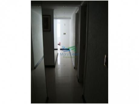 Apartamentos En Península