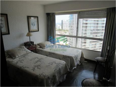 Apartamentos En Playa Brava