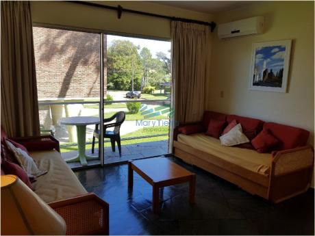 Apartamentos En Playa Mansa