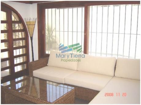 Casas En Aidy Grill
