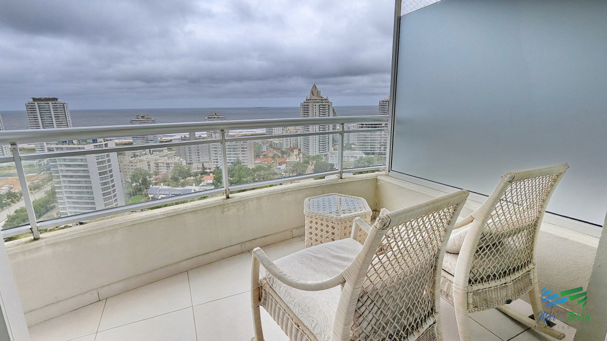Venta y alquiler de apartamento de 2 dormitorios 2 baños vista panorámica