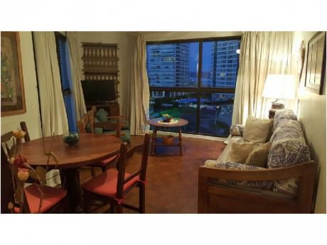 Apartamentos En Playa Brava