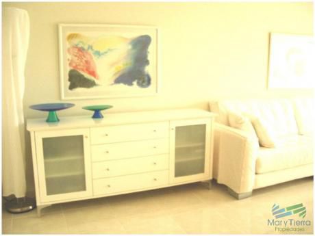Apartamentos En Playa Mansa