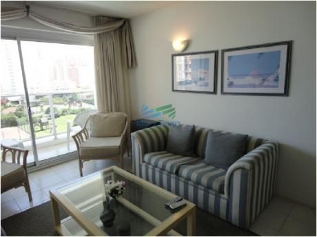 Apartamentos En Playa Brava