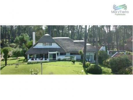 Casas En Pinares