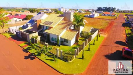 Maravilhosa Casa Em Venda Localizada Em: Santa Rita