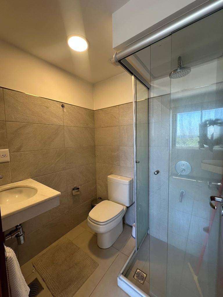 EN ALQUIER Monoambiente amoblado y equipado Zona Shopping del Sol — foto 3