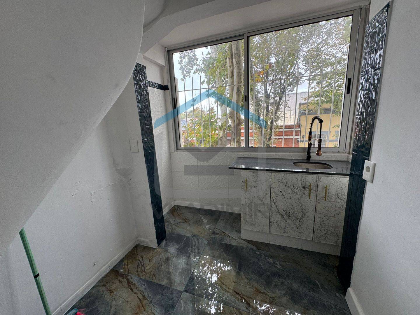 Departamento en alquiler de 5 ambientes en Jacinto Vera · Photo 6