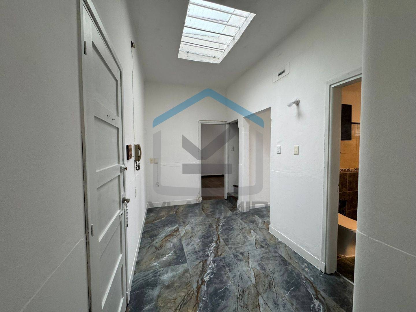 Departamento en alquiler de 5 ambientes en Jacinto Vera · Foto 2