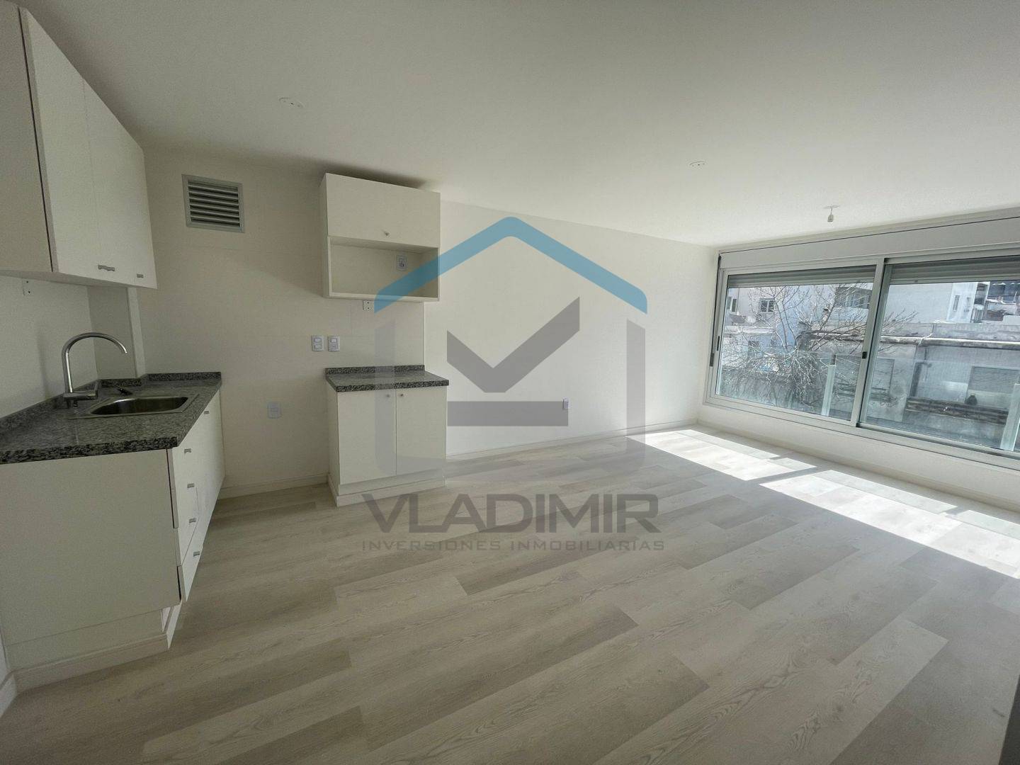 Departamento en alquiler de 2 ambientes en Tres Cruces · Photo 7