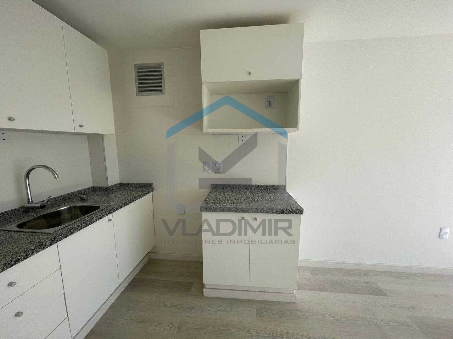 Departamento en alquiler de 2 ambientes en Tres Cruces · Photo 6