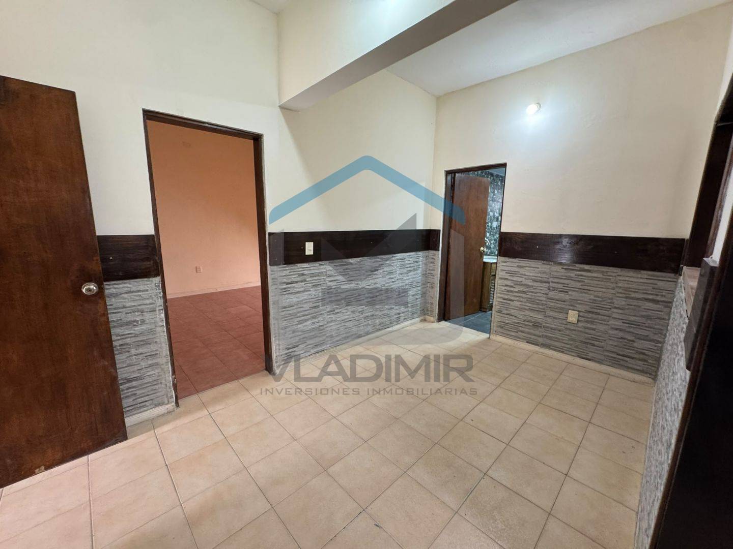 Casa en alquiler de 4 ambientes en La Teja · Foto 9