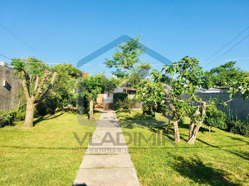 Casa en alquiler de 4 ambientes en Las Piedras · Foto 11