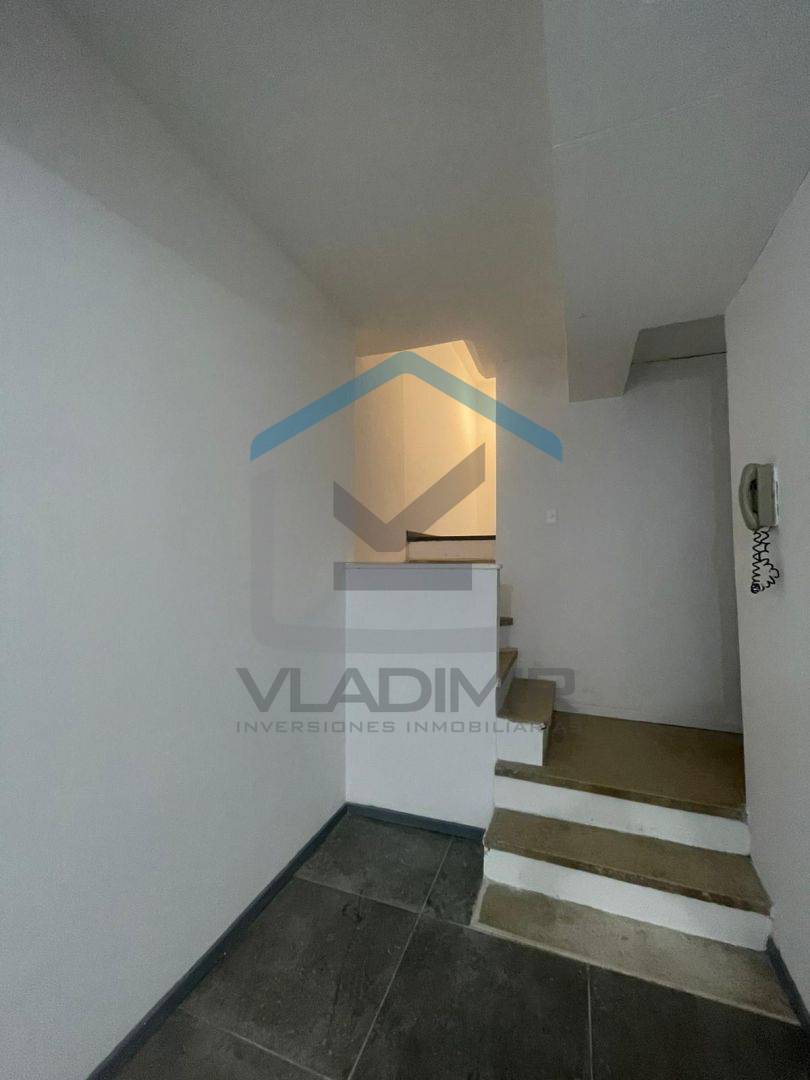 Departamento en alquiler de 2 ambientes en CORDON · Photo 3