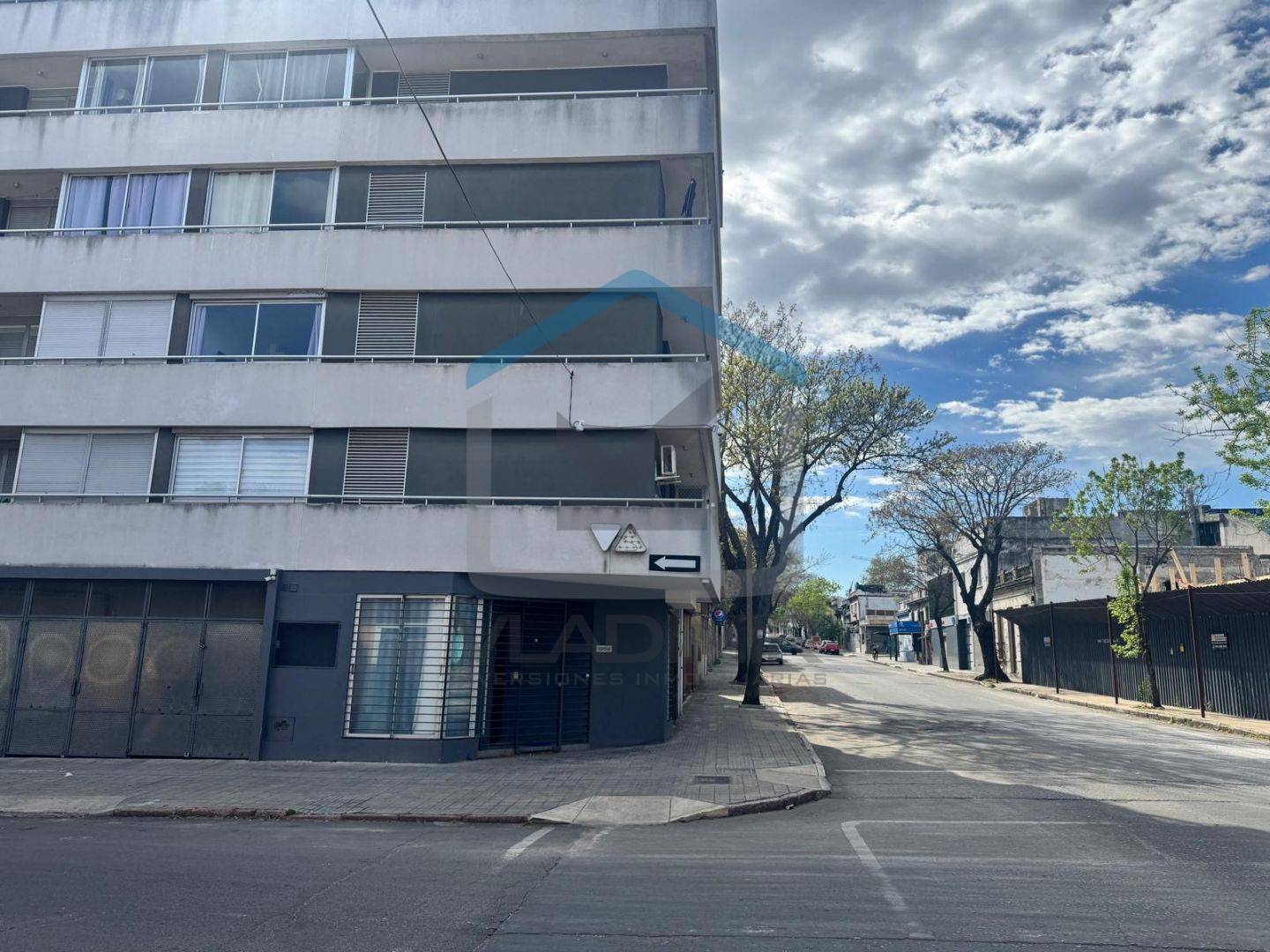 Departamento en alquiler de 2 ambientes en Tres Cruces · Foto 12