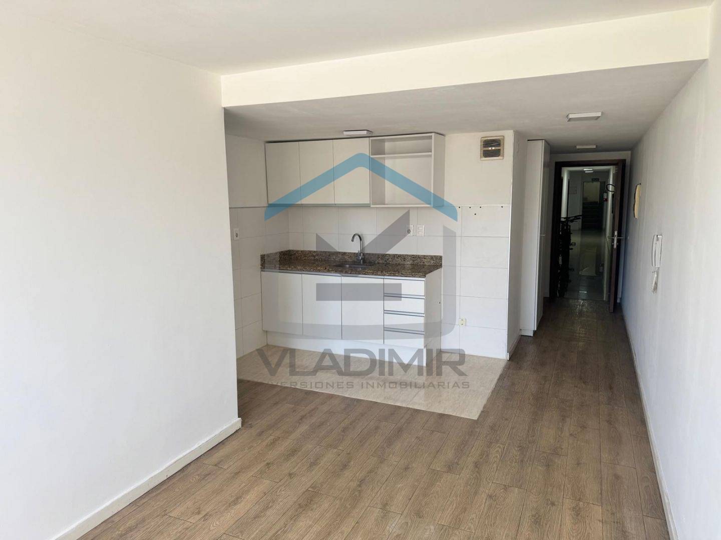Departamento en alquiler de 2 ambientes en Tres Cruces · Foto 3