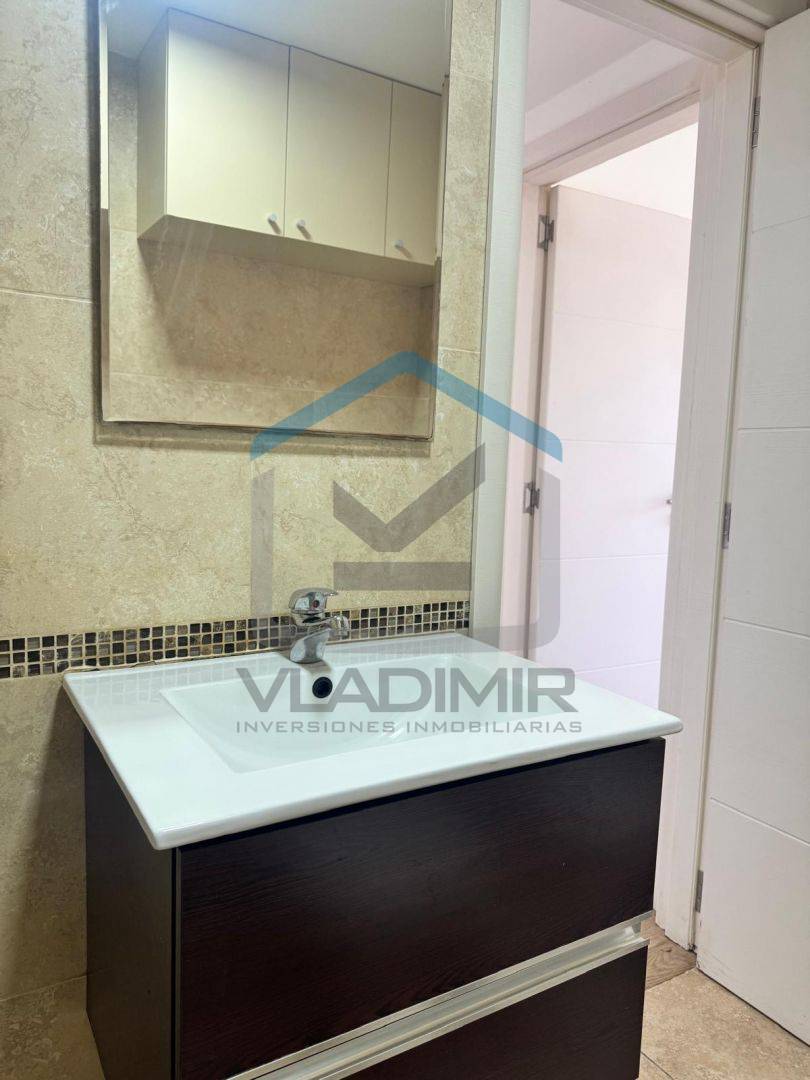 Departamento en alquiler de 2 ambientes en Tres Cruces · Foto 7