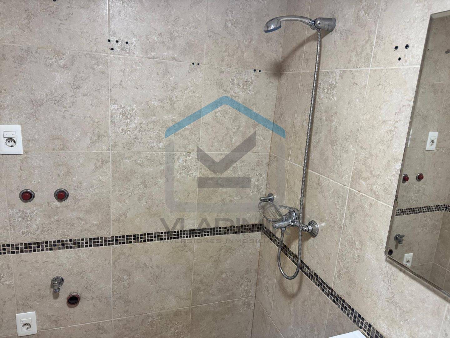 Departamento en alquiler de 2 ambientes en Tres Cruces · Foto 9