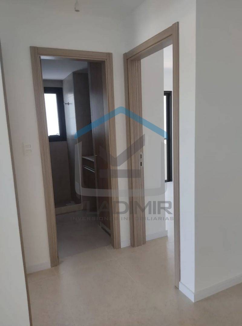 Departamento en alquiler de 3 ambientes en Prado · Foto 8