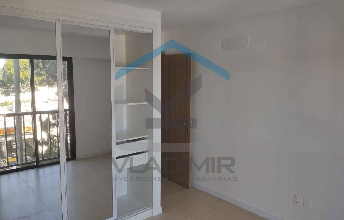 Departamento en alquiler de 3 ambientes en Prado · Foto 5