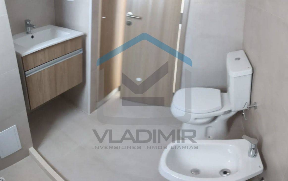 Departamento en alquiler de 3 ambientes en Prado · Foto 9