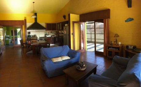 Casa En Venta 3 Dormitorios