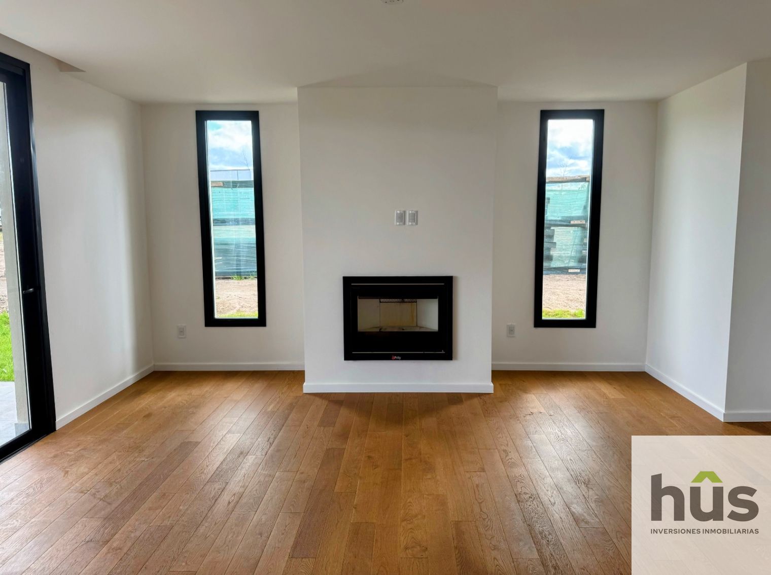 Casa A Estrenar En Barrio Privado.