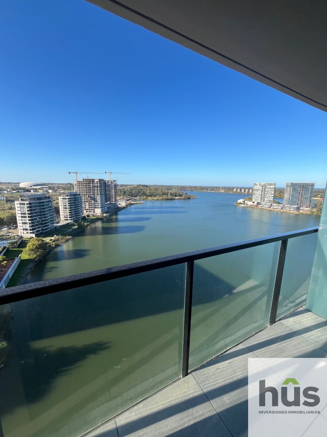 Apto vista al lago en construcción - Entrega Octubre 2026