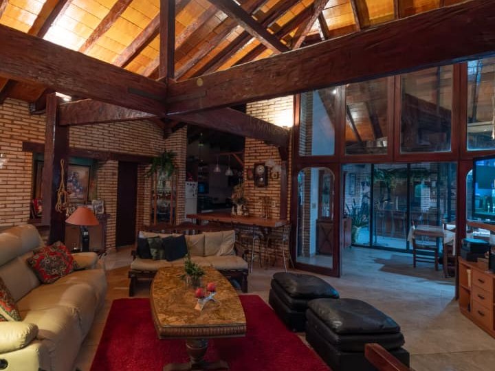 Casa en alquiler en San Bernardino — foto 3