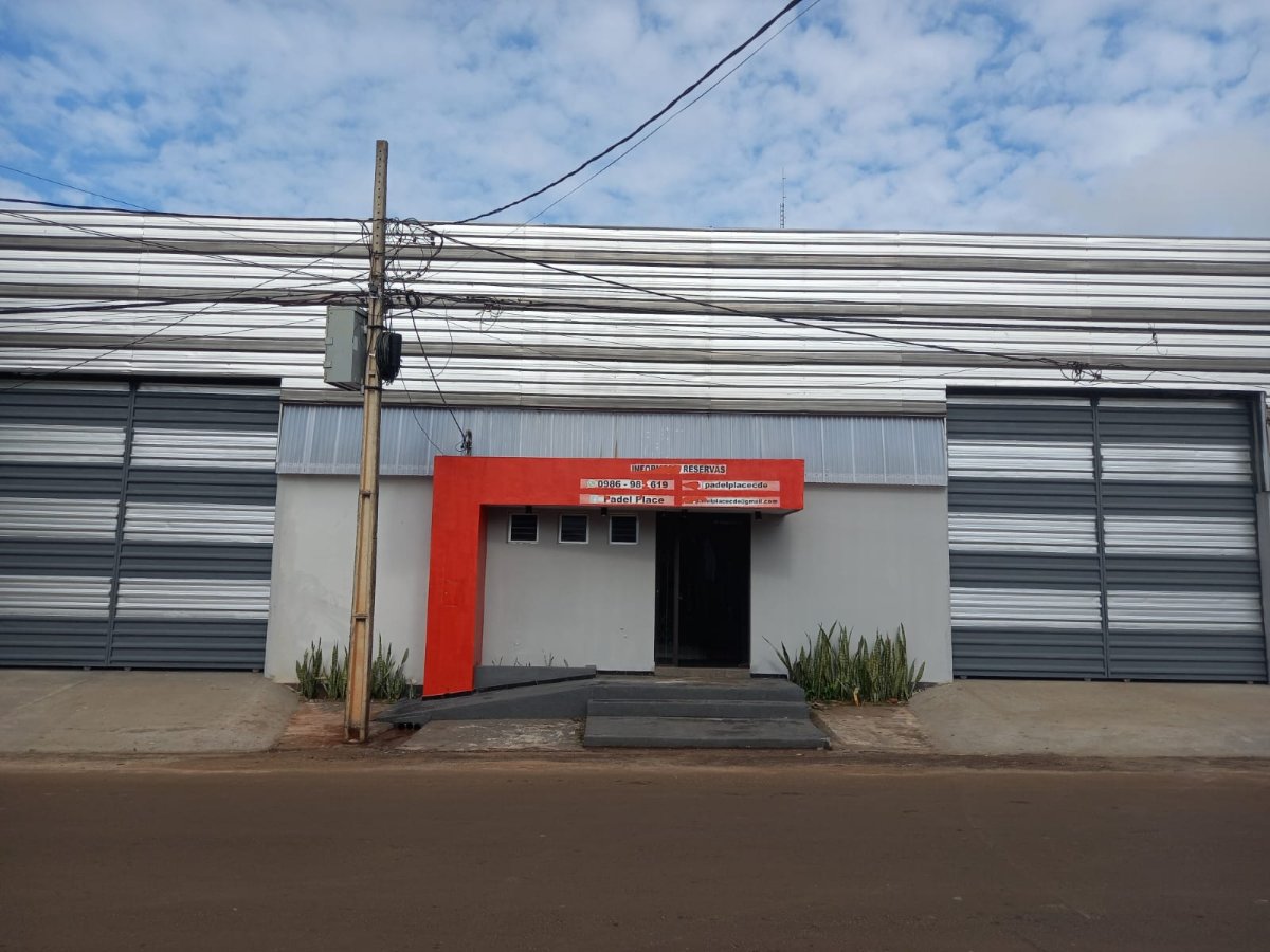 ALQUILO TINGLADO NUEVO EN BARRIO OBRERO CIUDAD DEL ESTE — foto 2