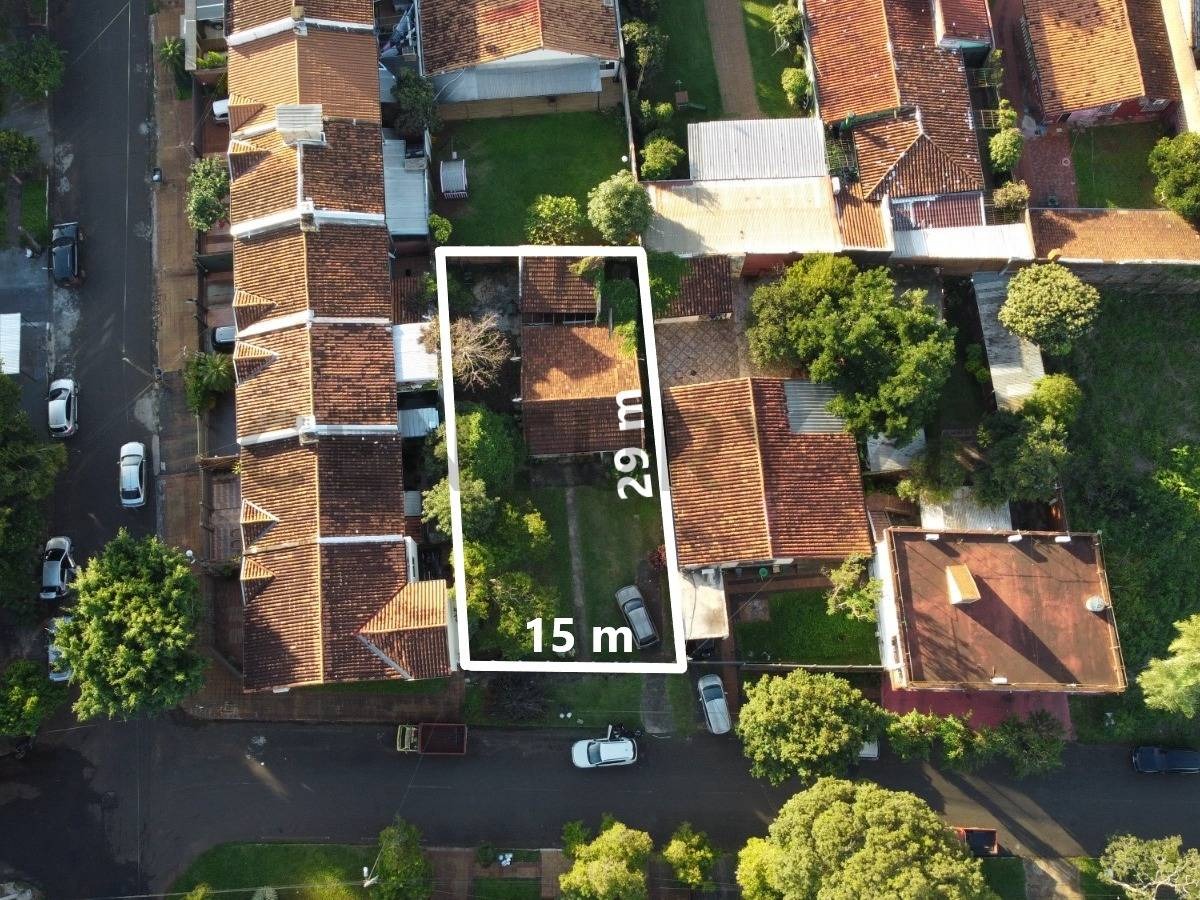 Vendo casa en ubicacion estrategica er Encarnacion — foto 3