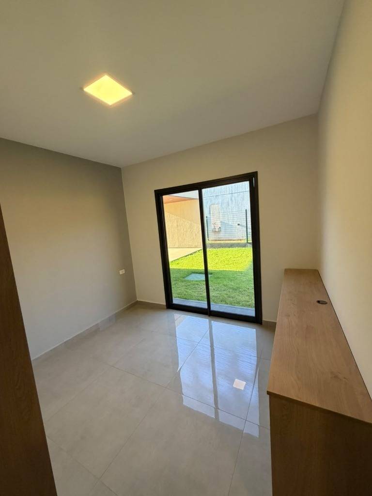 ALQUILO CASA EN BARRIO CERRADO – LUQUE — foto 3