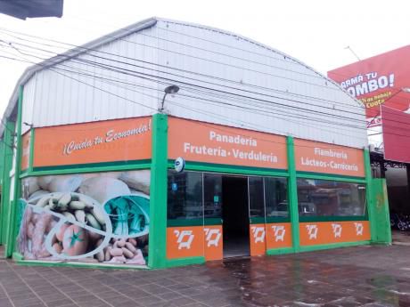 Importante Local Sobre Ruta Transchaco En Esquina