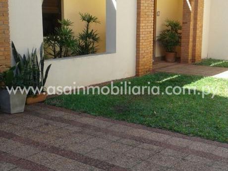 Casa Toda En Plant Baja Zona Shop Del Sol