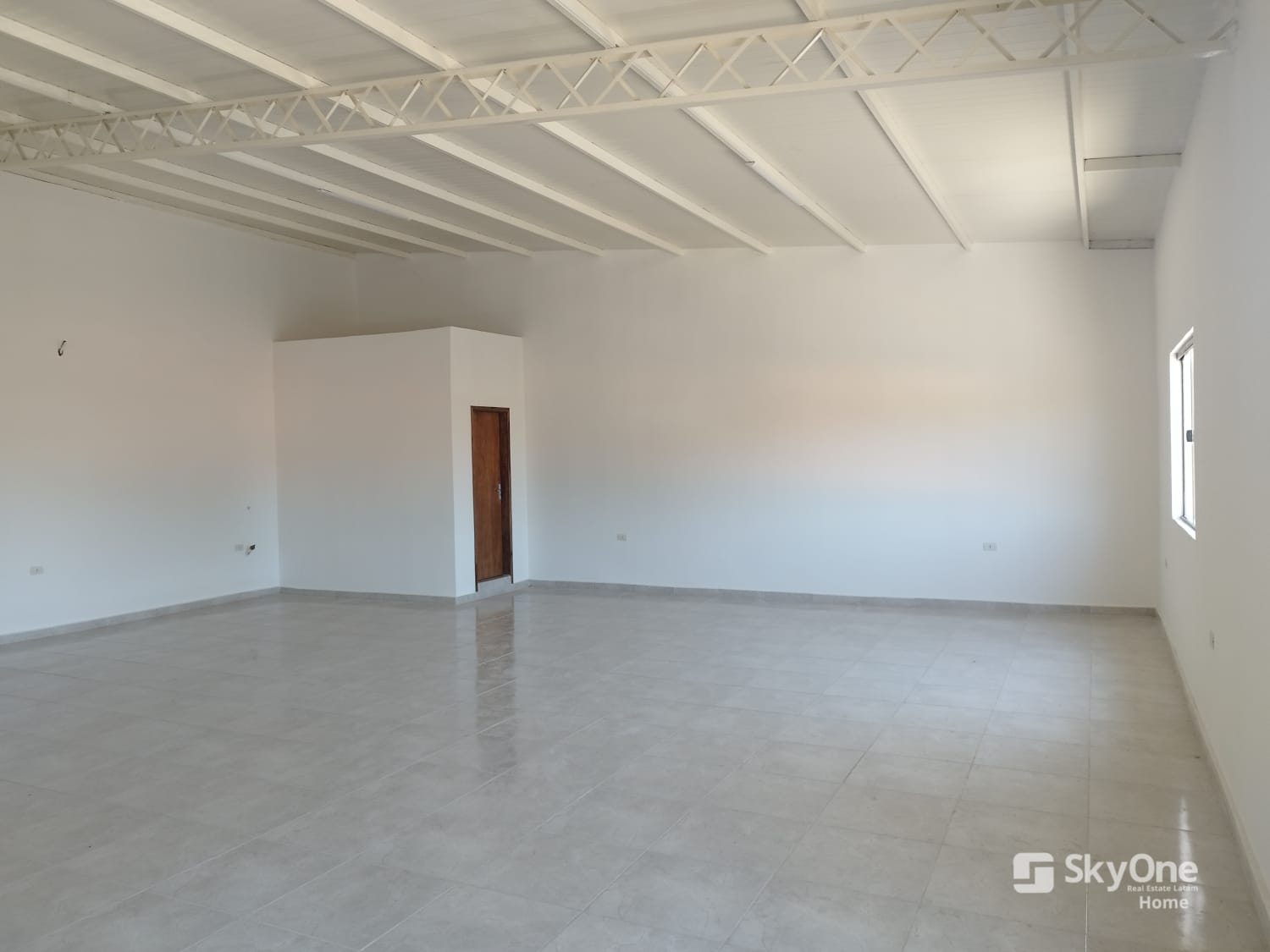 ALQUILO SALÓN COMERCIAL A ESTRENAR – MARIANO ROQUE ALONSO — foto 3