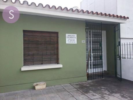 Casa De 3 Dormitorios Y 2 Baños