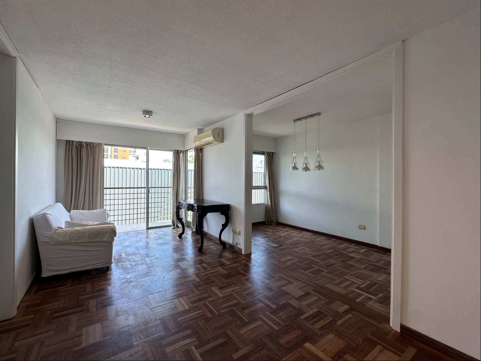 apto 53 m  venta alquiler 2 dorm 1 baño. garage. seguridad 24 hs