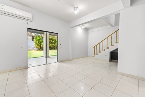 Casa en venta en Luque — foto 3