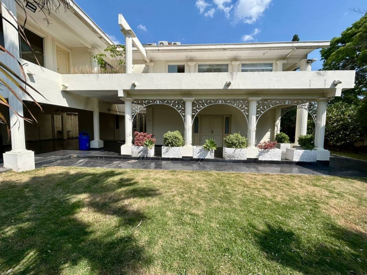 Departamento en venta bajo precio de mercado en Centro