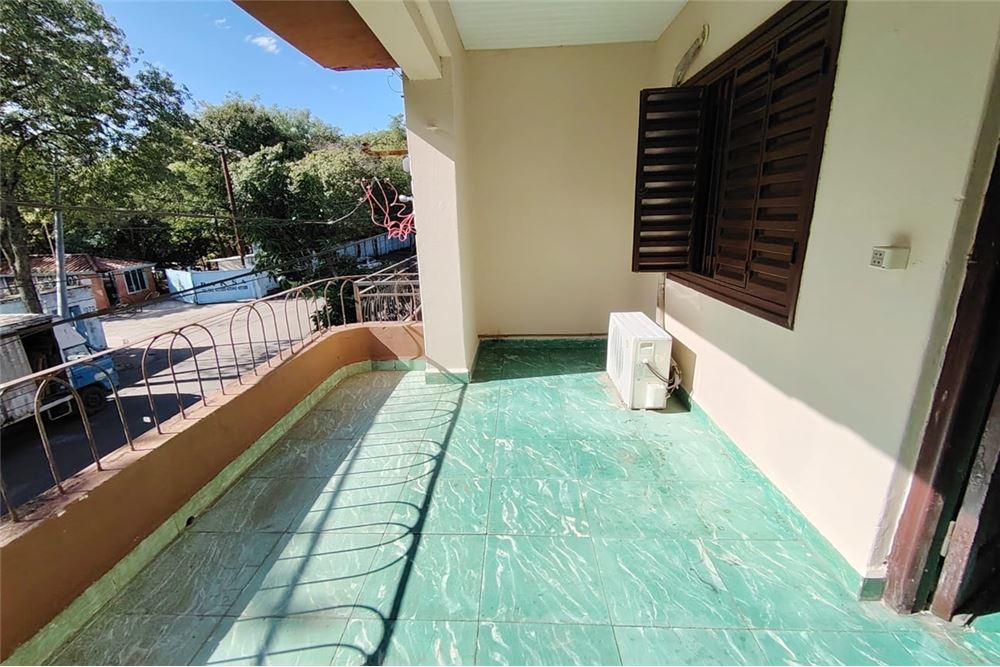 ALQUILO AMPLIA PROPIEDAD P/VIVIENDA O COMERCIO — foto 3