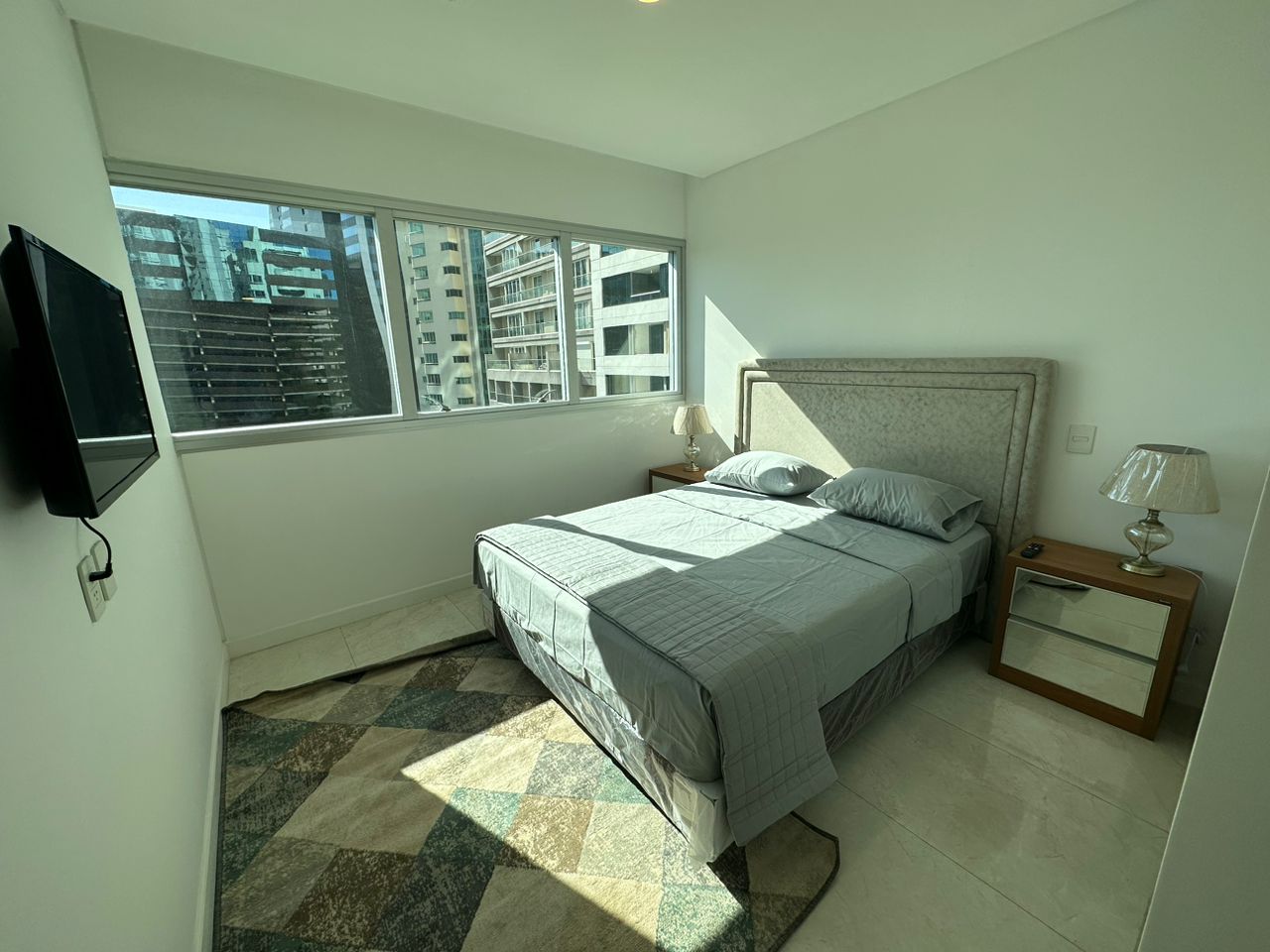 Alquilo Edificio Eminent – Departamento amoblado de 2 habitaciones — foto 3