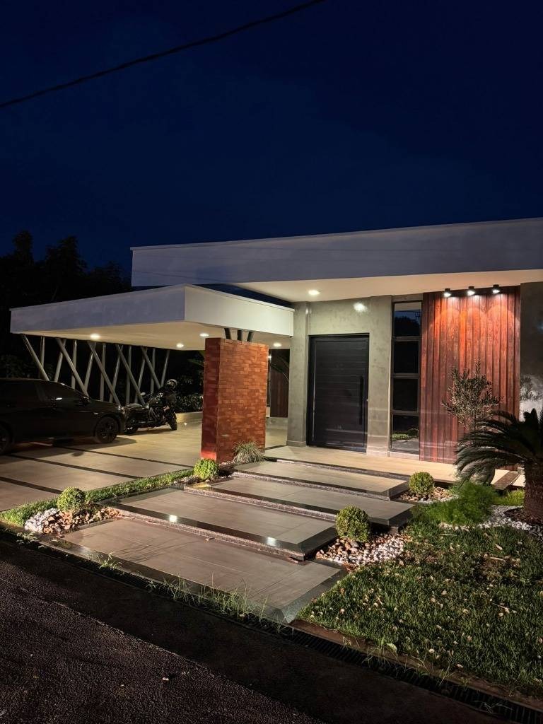 RESIDENCIA DE LUJO AMOBLADA FRENTE AL RIO ACARAY — foto 2