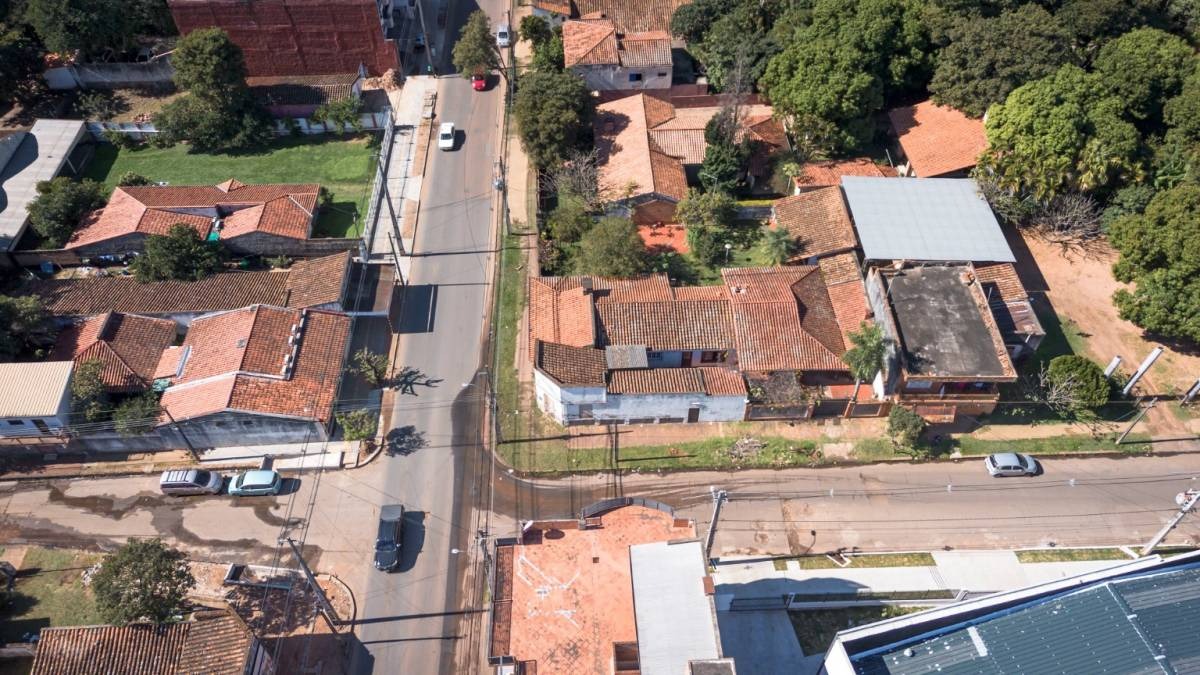 Terreno en esquina en Centro de Luque en venta con superficie 780 m2 — foto 3