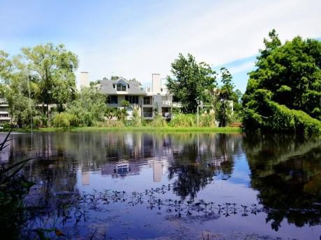 Haras Del Lago