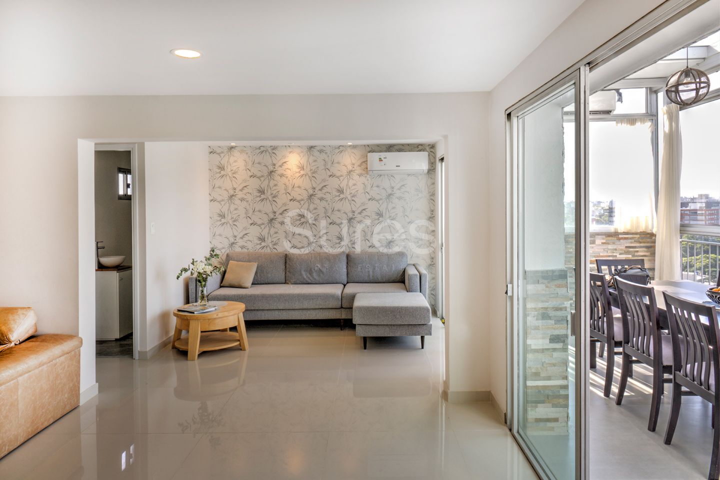 Alquiler de Penthouse de 2 dormitorios amueblo con terraza con barbacoa y garaje en Punta Carretas · Photo 1