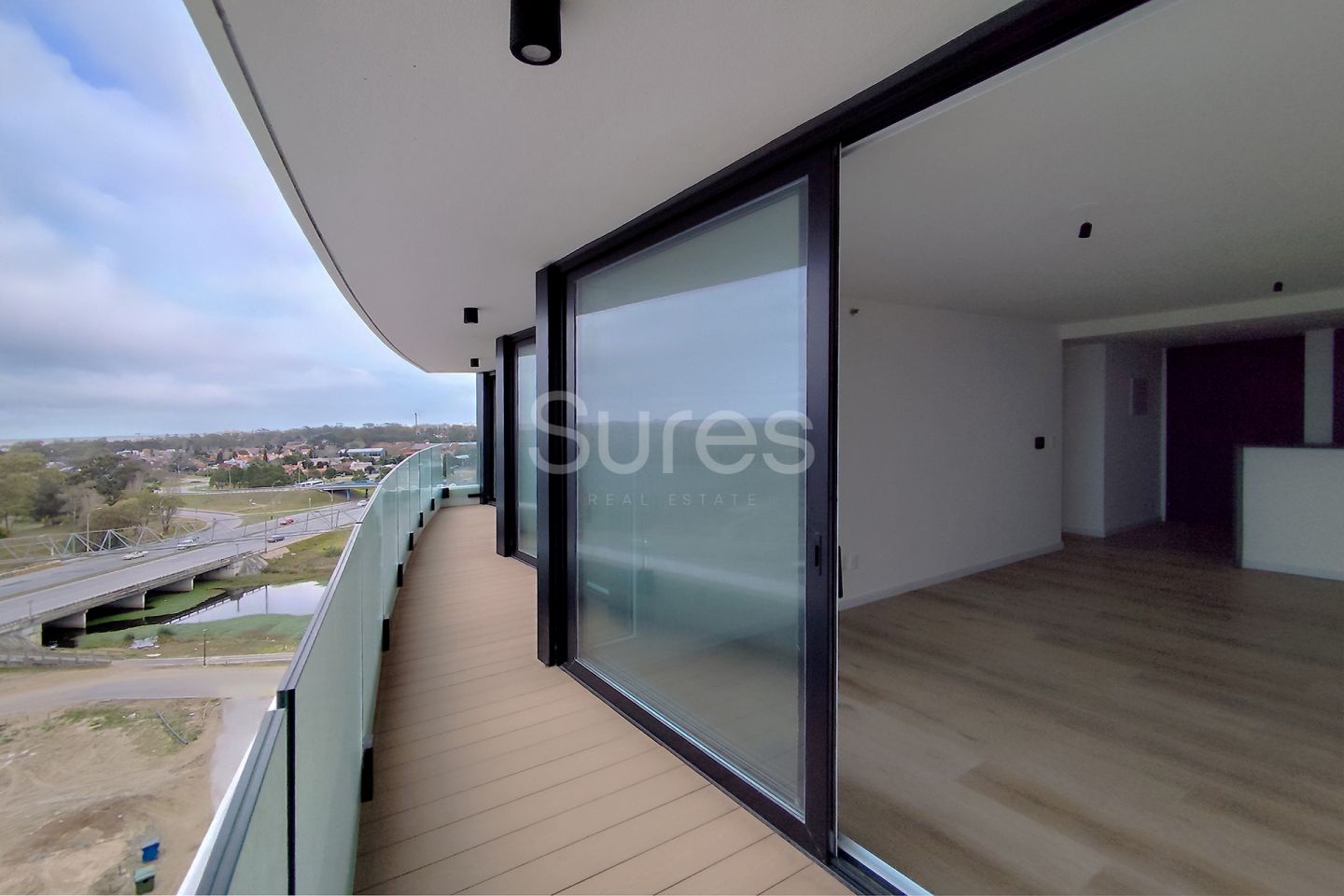 Alquiler apartamento 3 dormitorios, Parque Miramar - Ventura Tower · Foto 8
