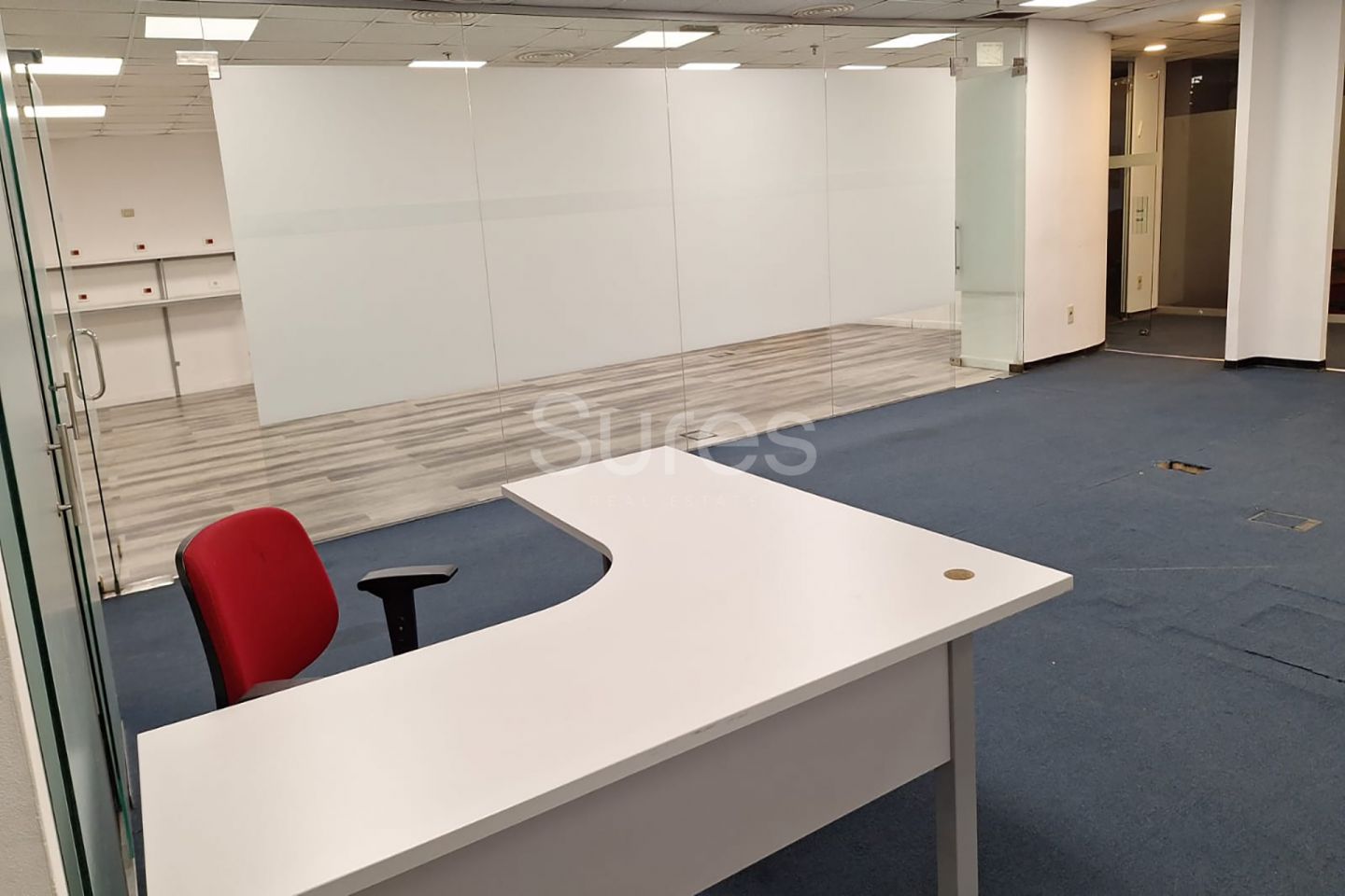 Alquiler de Oficina en Centro, Montevideo - Edifico Corporativo · Foto 8