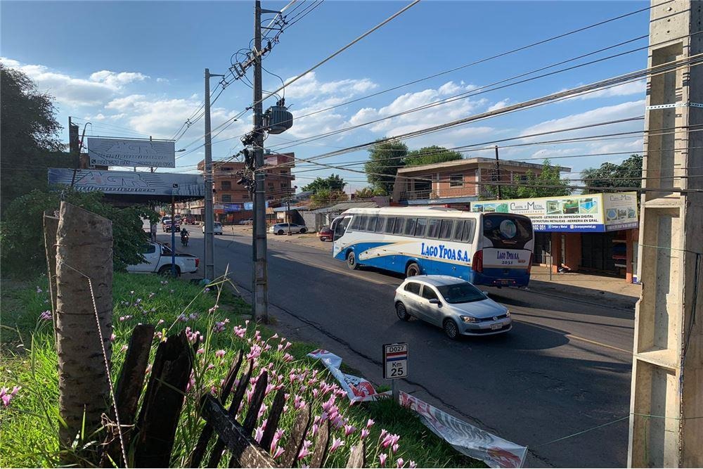 VENDO AMPLIO TERRENO EN SAN LORENZO SOBRE RUTA 1 EN ESQUINA — foto 2