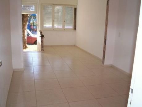 Reciclada, 2 Dormitorios, Patio 19m2, Ph Al Frente, Si Banco