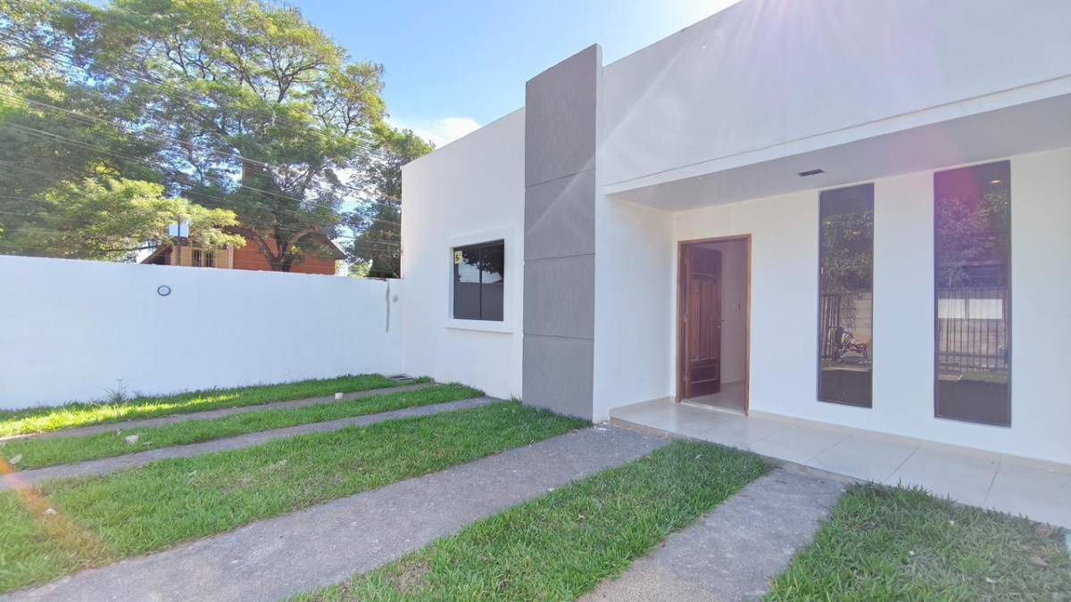 CASAS DE ESTILO MINIMALISTA - EN LA CIUDAD DE MARIANO ROQUE ALONSO — foto 3